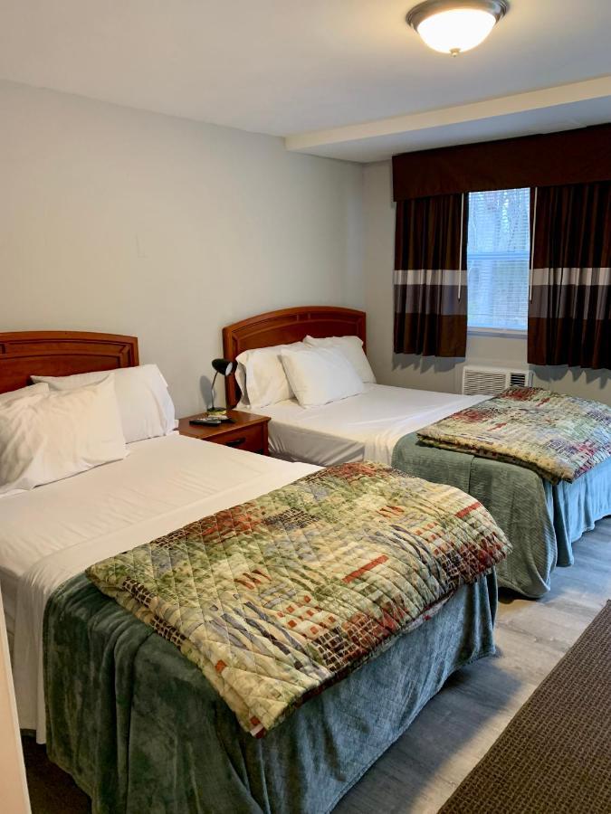 Hill Top Motel Wrightstown Extérieur photo